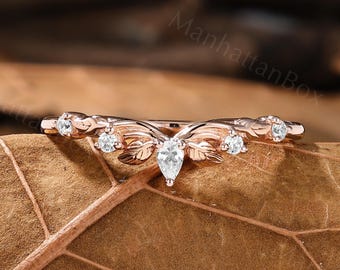 Leaf Curved Band - Moissanite Chevron Ring - Nature Inspired Band by ManhattanBox