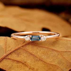 London Blue Topaz engagement ring| Dainty Emerald Bridal ring|Art deco rose gold three stone wedding ring Promise Anniversary ring