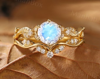 Nature inspired ring set Moonstone engagement ring set Yellow gold ring Round cut ring set leaf ring Antique Diamond moissanite bridal ring