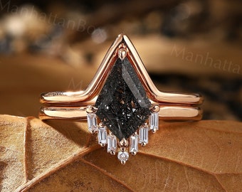 Art deco kite Black Rutilated Quartz engagement ring set Rose gold bridal set Baguette shape Moissanite CZ Diamond ring Chevron band