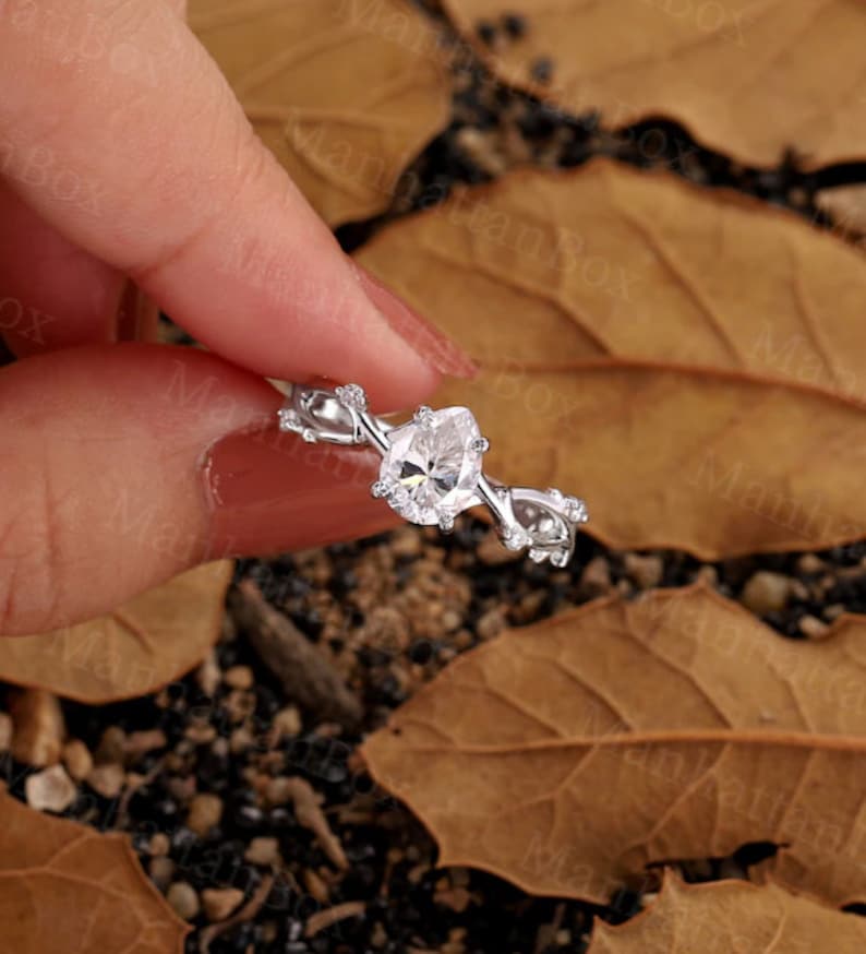 Vintage Lab Alexandrite Engagement Ring Art Deco Pear Ring Twig Engagement Ring Unique Leaf Diamond Wedding Ring Antique Branch Bridal Ring DEF Moissanite