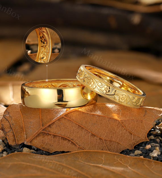Vintage Art Carved Wedding Band Set 14K 18K Yellow Gold Matching