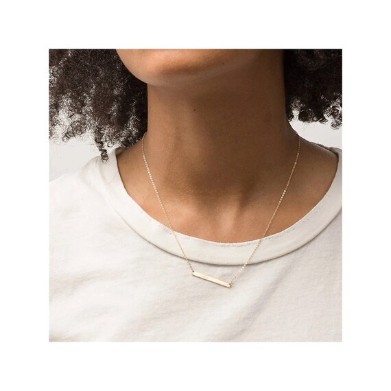 Minimalist bar shop necklace