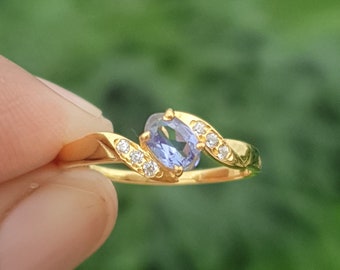 Natural Tanzanite Ring-14k Gold Tanzanite Ring-Oval Cut Blue Gemstone-Sterling Silver Ring-December Birthstone-Engagement Ring-Promise ring