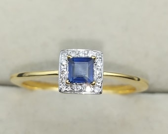 Square Blue Sapphire 14k Gold Ring: September Birthstone