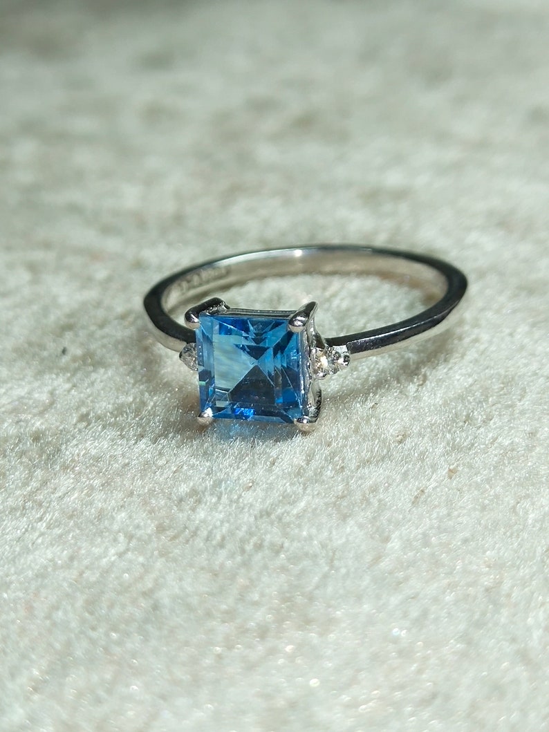 Blue Topaz Ring-Swiss Blue Ring-Engagement Ring-Handmade Ring-Promise Ring-Blue Gemstone Ring-Statement Ring-Birthstone Ring-Gift For Her.
