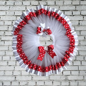Conjunto navideño para niña, camiseta con estampado de bastón de caramelo, tutú con lazo, conjunto de lunares rojos, conjunto para fiesta navideña, camiseta personalizada, camiseta bordada. imagen 4
