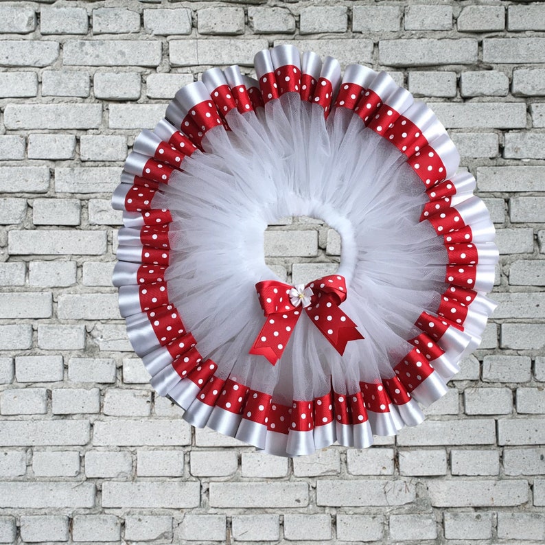 Conjunto navideño para niña, camiseta con estampado de bastón de caramelo, tutú con lazo, conjunto de lunares rojos, conjunto para fiesta navideña, camiseta personalizada, camiseta bordada. imagen 3