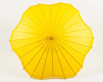 32" Yellow Paper Parasol Umbrella, Scallop Blossom Shaped with Elegant Handle