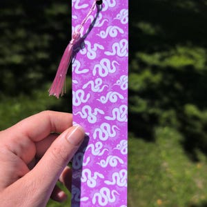 Snake Print Bookmark – Reptile Reading Accessories in 10 Colors