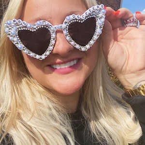 Bride bachelorette party sunglasses| customized| personalized bridal| rhinestone wedding accessories