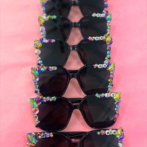 Fun bling rhinestone girls trip party sunnies |womens sunglasses| concert bachelorette birthday bridal party crystal rhinestone accessories