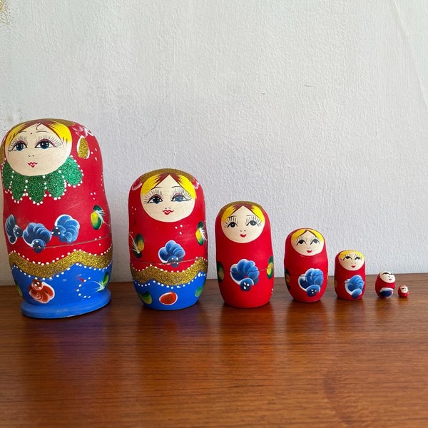 Poupée Matryoshka vintage x 7 / Poupées Baboushka