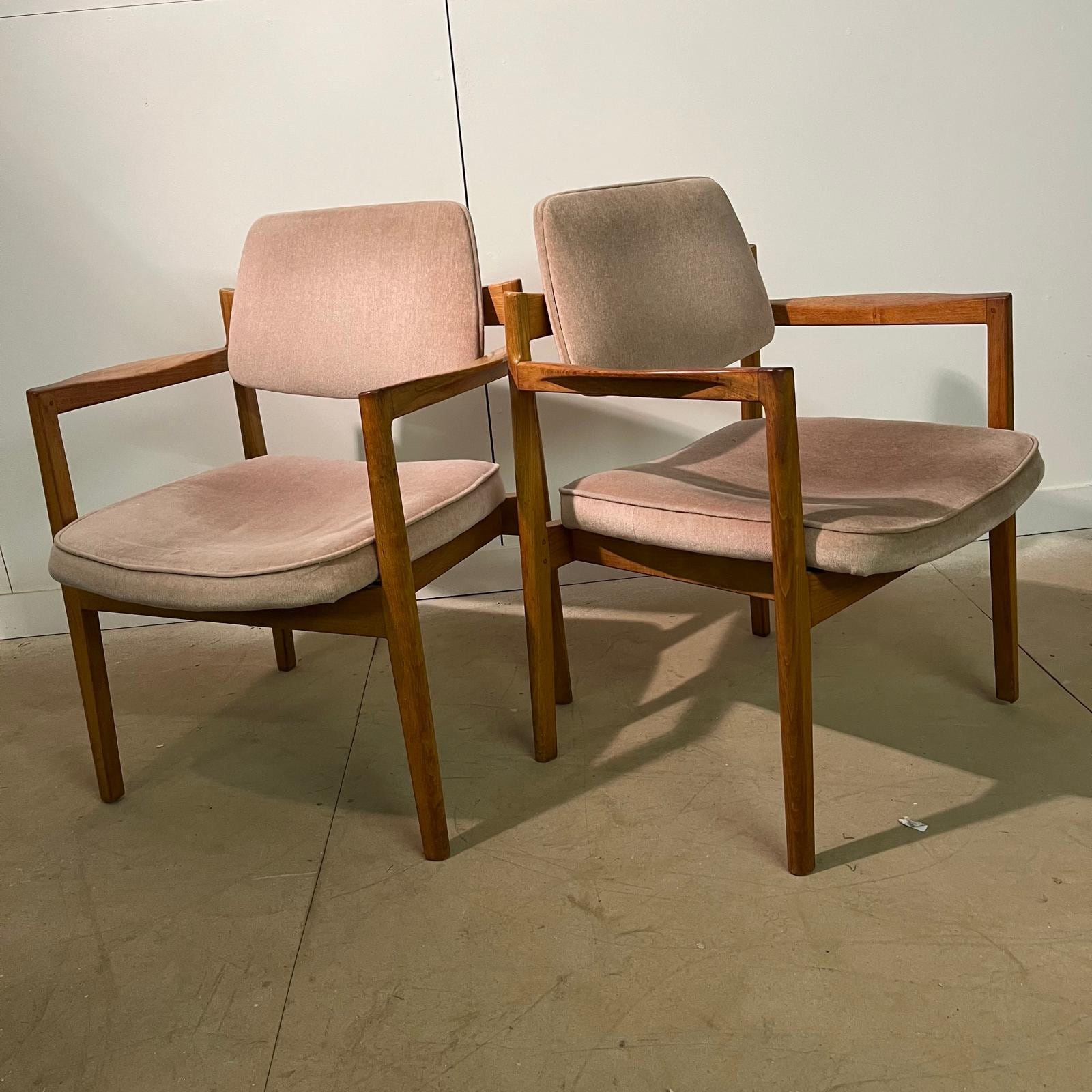 Playboy Chairs - Etsy Canada