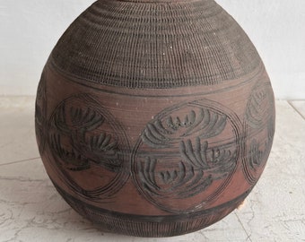 Large earthenware brown ribbed vase / gift / planter / rediscova