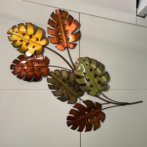 Metal leaf sculpture / wall hanging