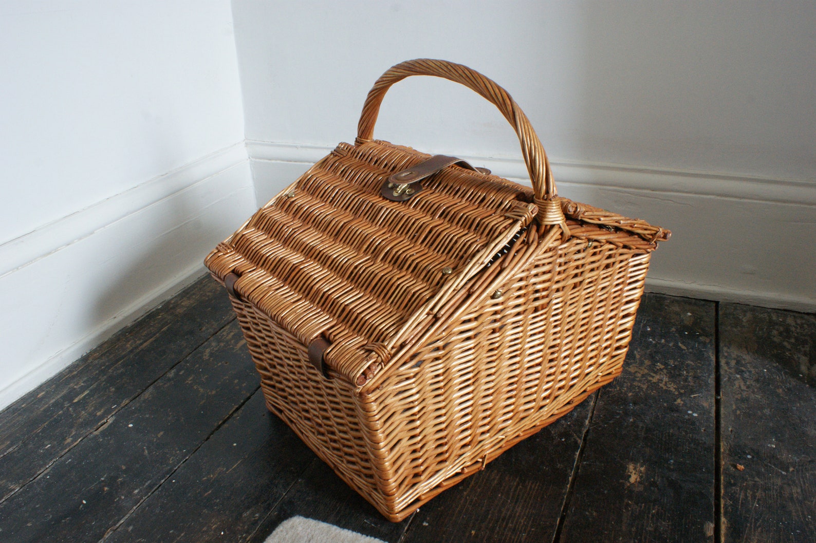Vintage Large Wicker Picnic Basket Etsy UK