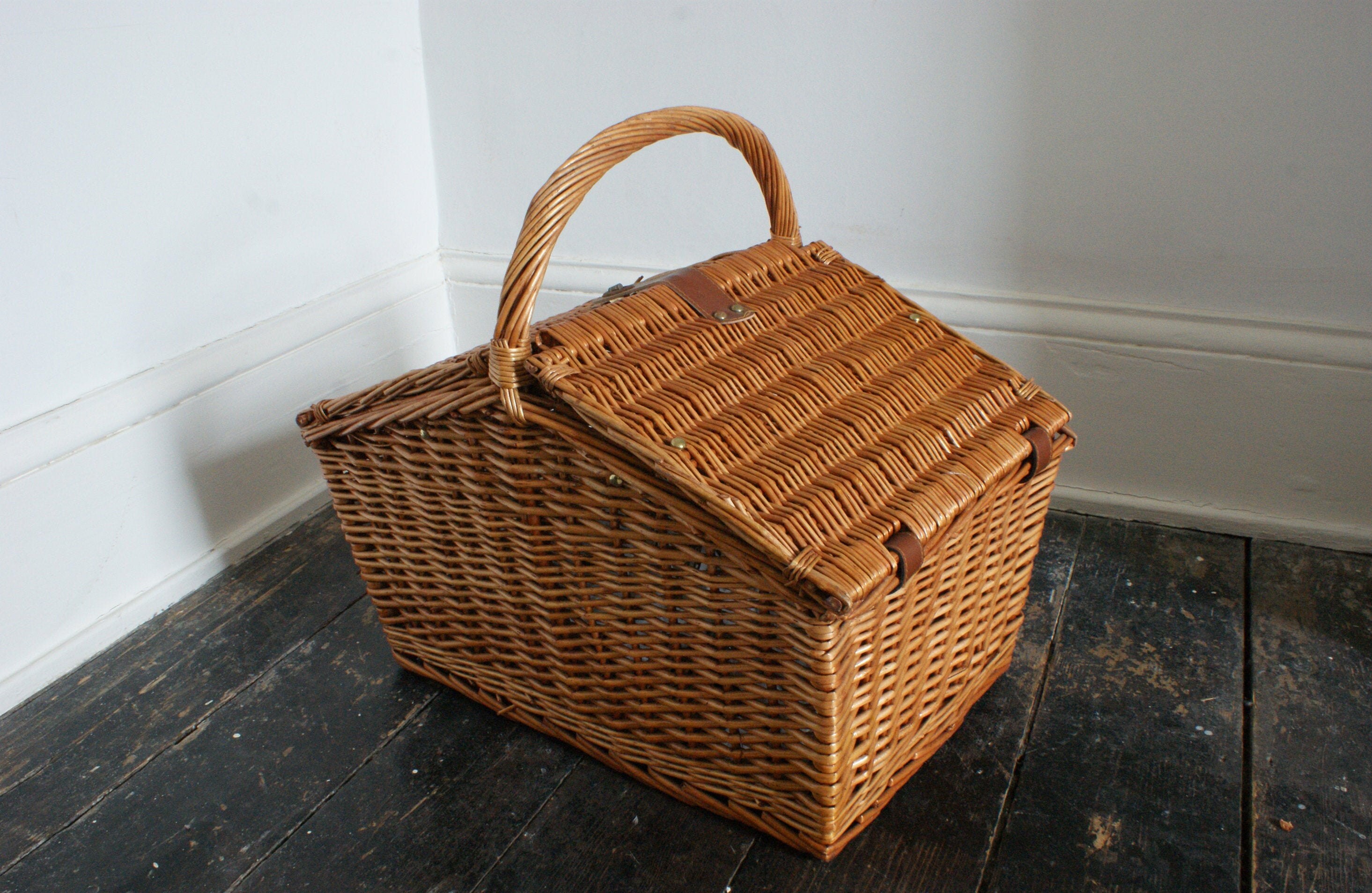 Vintage Large Wicker Picnic Basket Etsy UK