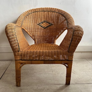 Vintage Wicker armchair/ seat