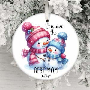 Beste Mutter aller Zeiten Ornament PNG, Weihnachtsferien Familie Ornament Sublimation PNG, Mutter Geschenk, niedlicher Schneemann Ornament Design