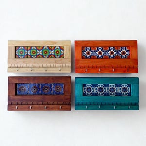 Key Holder For Wall, Key Rack, Key Hanger, Mexican Tile, Ceramic Tile, Talavera, Handmade, Home Decor, Artisanal, Handmade Tile, Wall Art