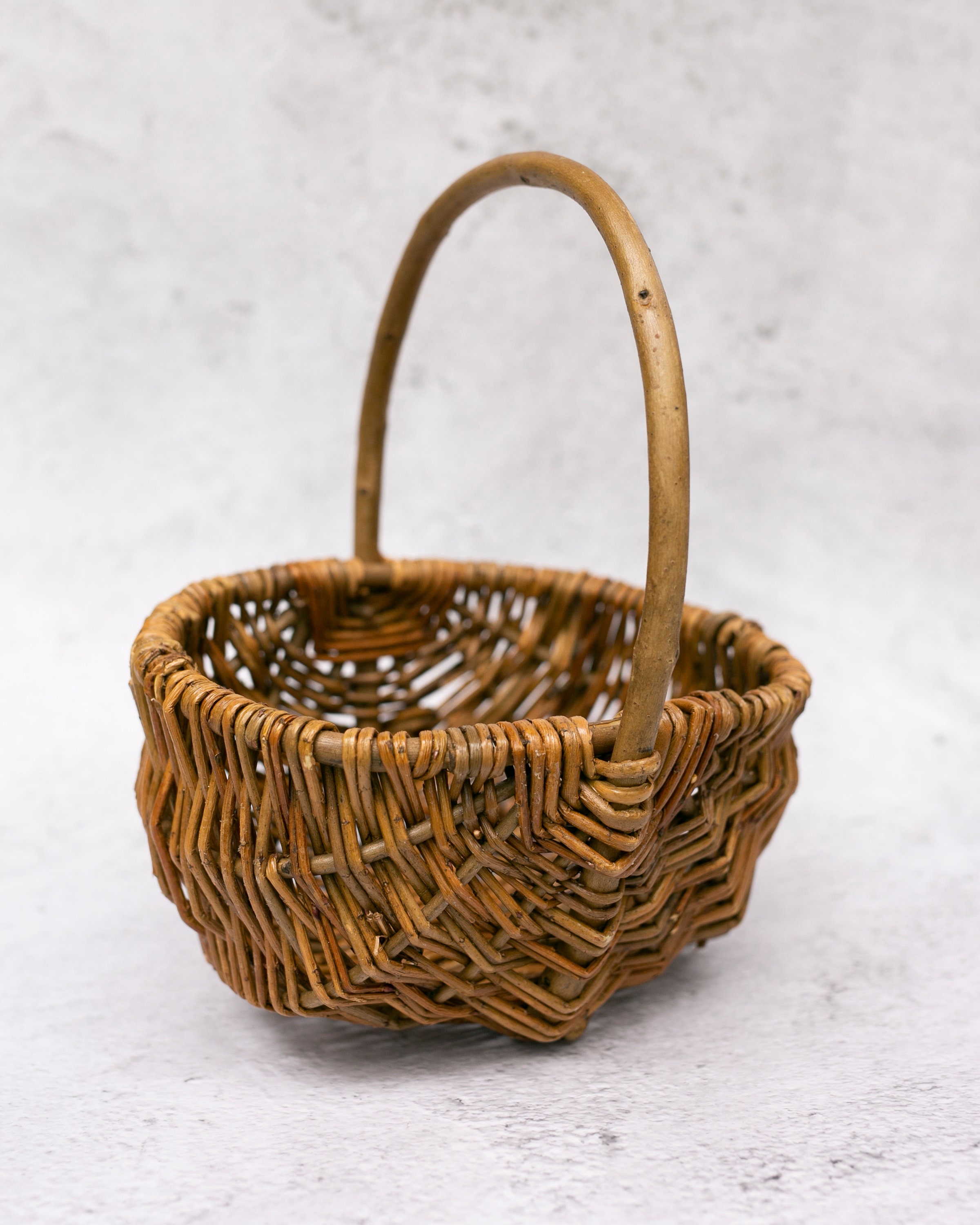 Holiday Tradition Basket (Small) — If It's Baskets