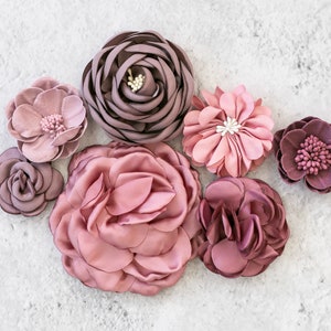 Stoffblumen-Bundle | Lila Blumenpackung | Skurril lila Stoffblumen | Lavendel & Flieder Craft Flower Multipack | Florale Wundertüte