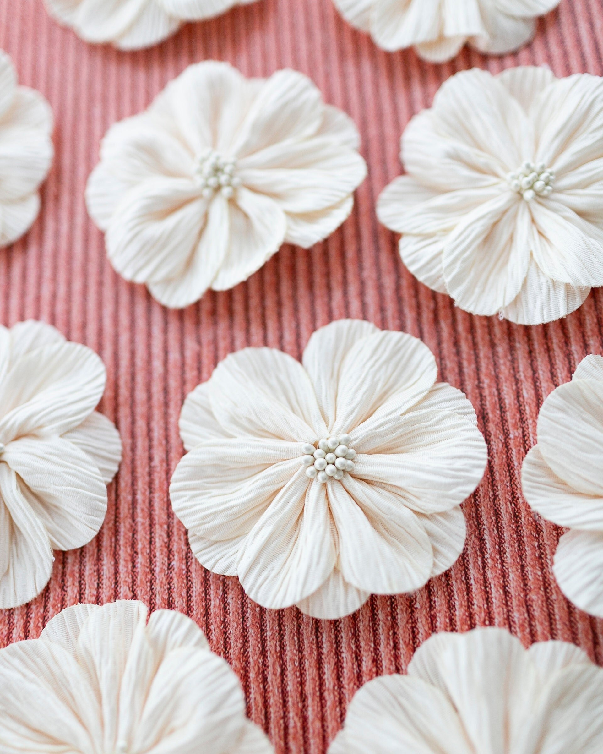 Artificial Flower with Stamen Satin Crinkle Wildflower Artificial