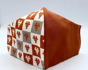 University of Texas Longhorn Mask with Integrated Non-Woven Filter