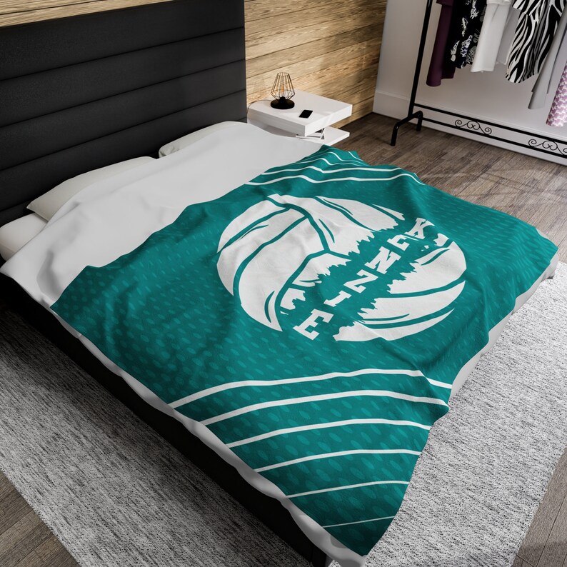 Manta de voleibol personalizada con nombre para niñas, regalo de voleibol personalizado para hija o nieta, regalo de fin de temporada para equipo y entrenador. imagen 8