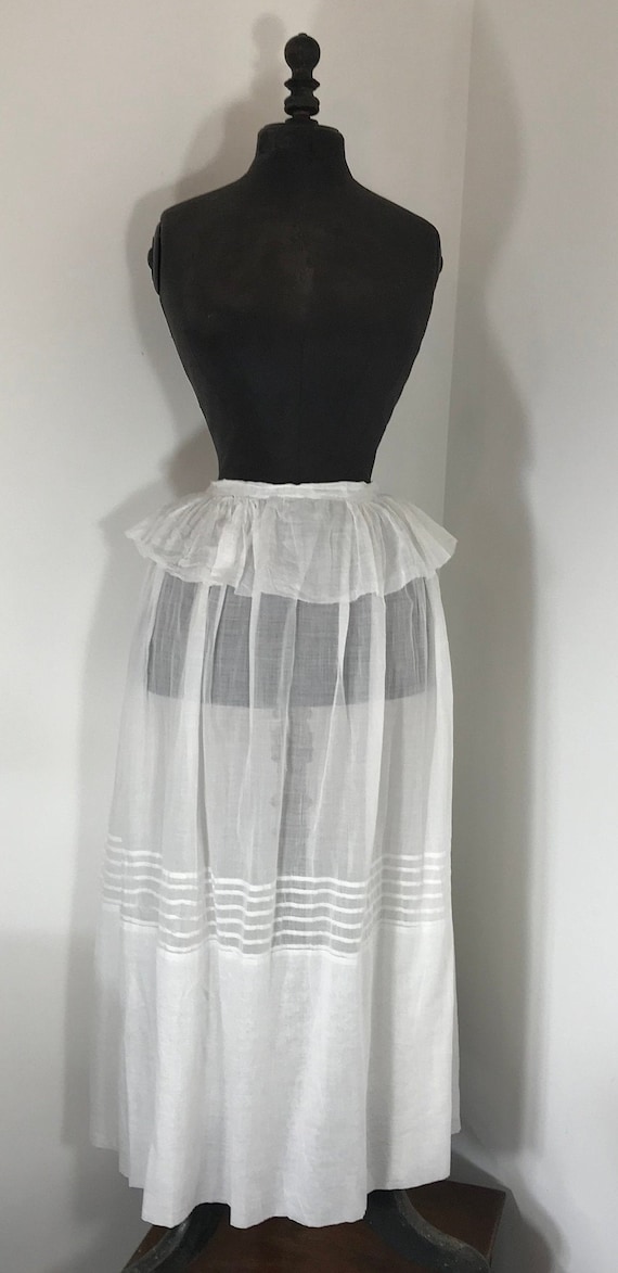 Vintage White Voile Petticoat. Skirt With Peplum