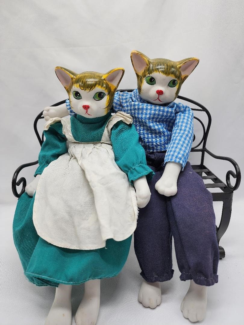 Vintage Porcelian Cat Dolls - Etsy