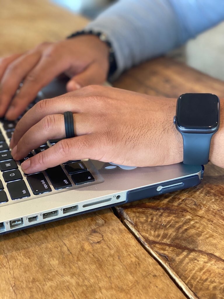 GRAY Silicone Rings, Wedding Bands, Gym Rings, Gym Equipment, Workout Gear, Fitness, Fashion