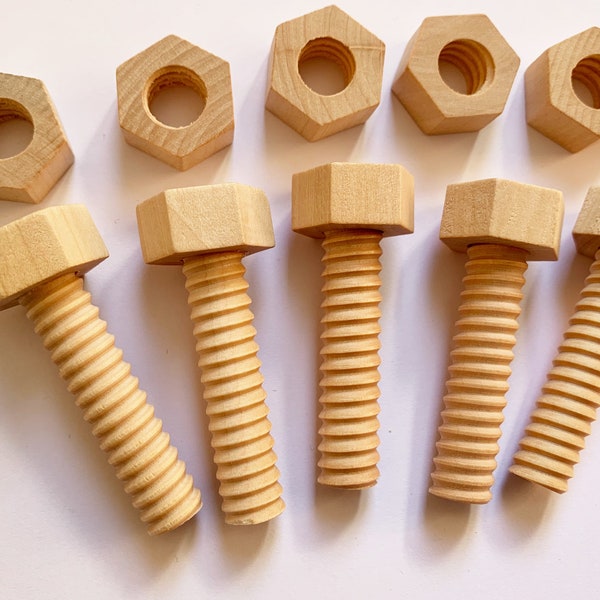Montessori Assembling Wooden Nuts and Bolts - 5 Piece
