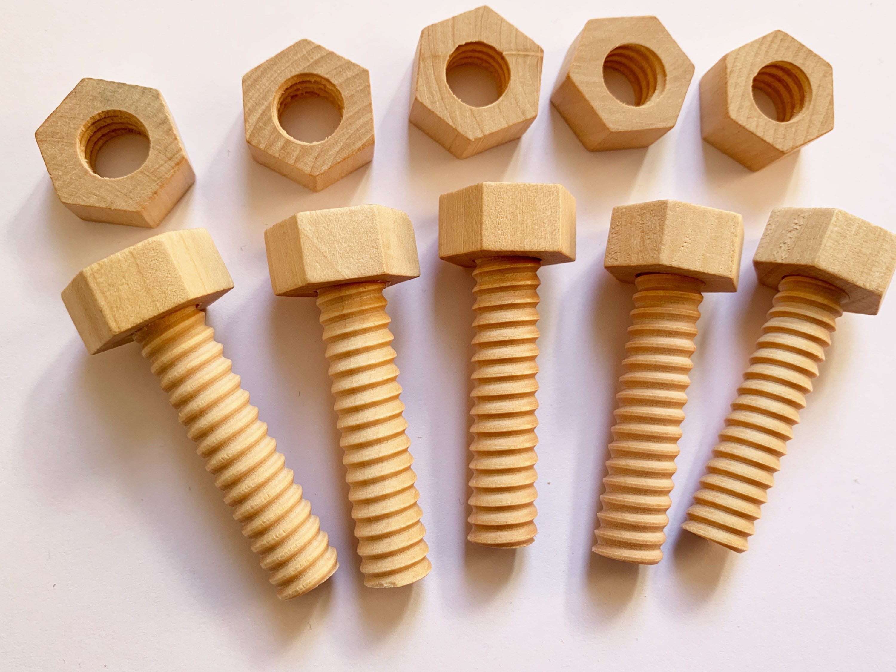 Montessori Assembling Wooden Nuts and Bolts 5 Piece -  Canada