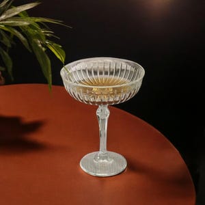 Marcel - Set di 4 coppe da champagne ispirate al vintage / Articoli da bar senza tempo / Regalo di lusso / Bicchieri unici /