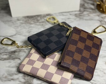 louis vuitton mens coin pouch