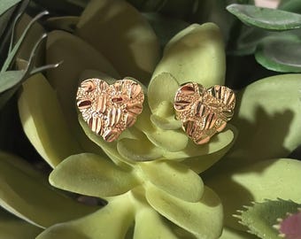 Heart nugget earrings