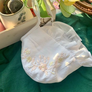 Embroidered Linen Baby Bonnet: Personalized Girl Gift