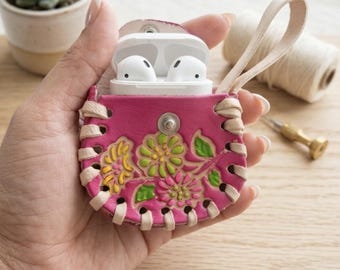 Handmade Leather AirPods Case/Hand-Engraved and Hand-Painted Case/Mexican Style Earphone Protector/Boho Chic Gift