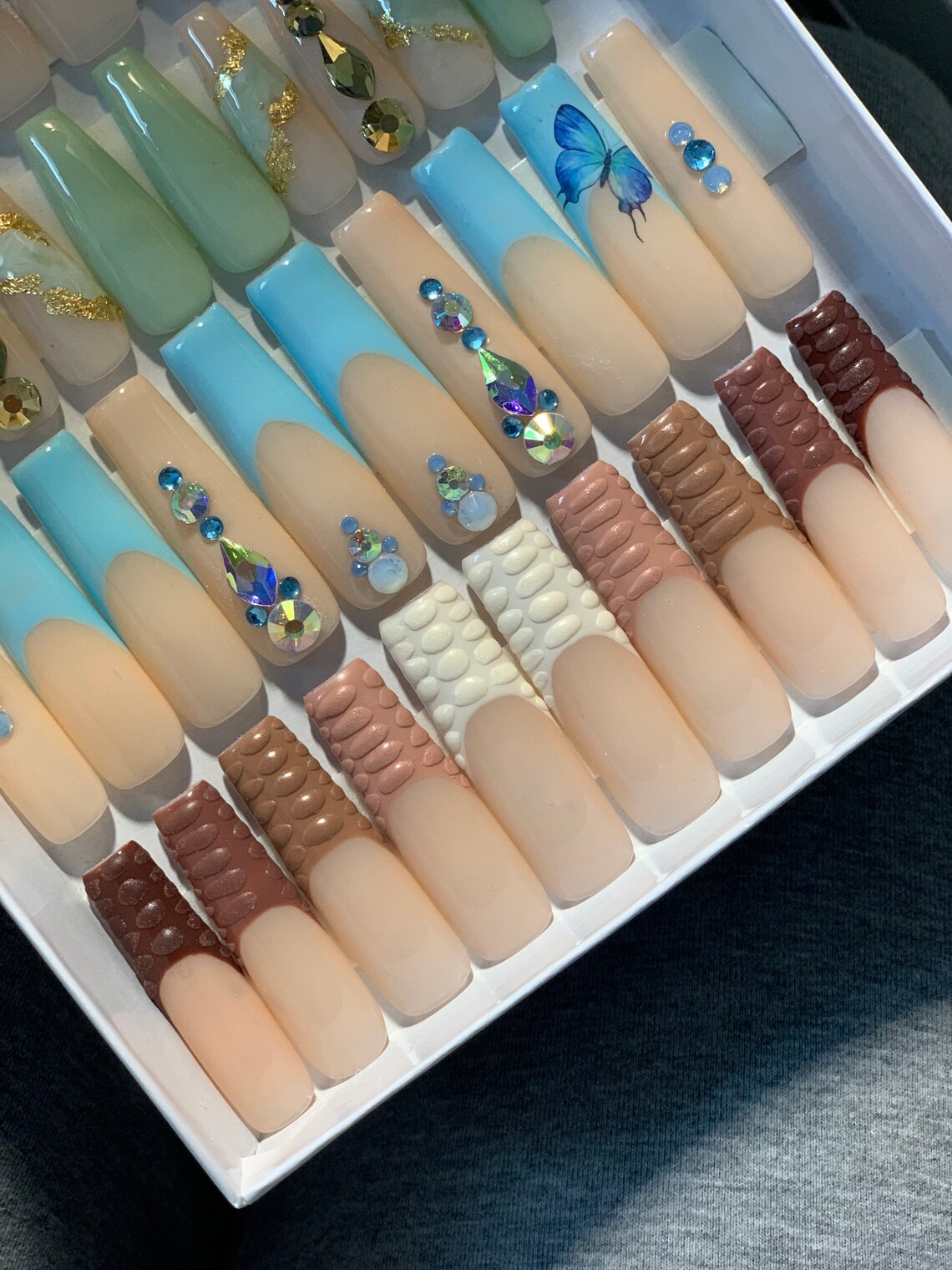 Crocodile skin French tip press on nails XXL TAPERED SQUARE | Etsy