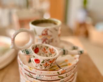 Handgjord keramisk tesil