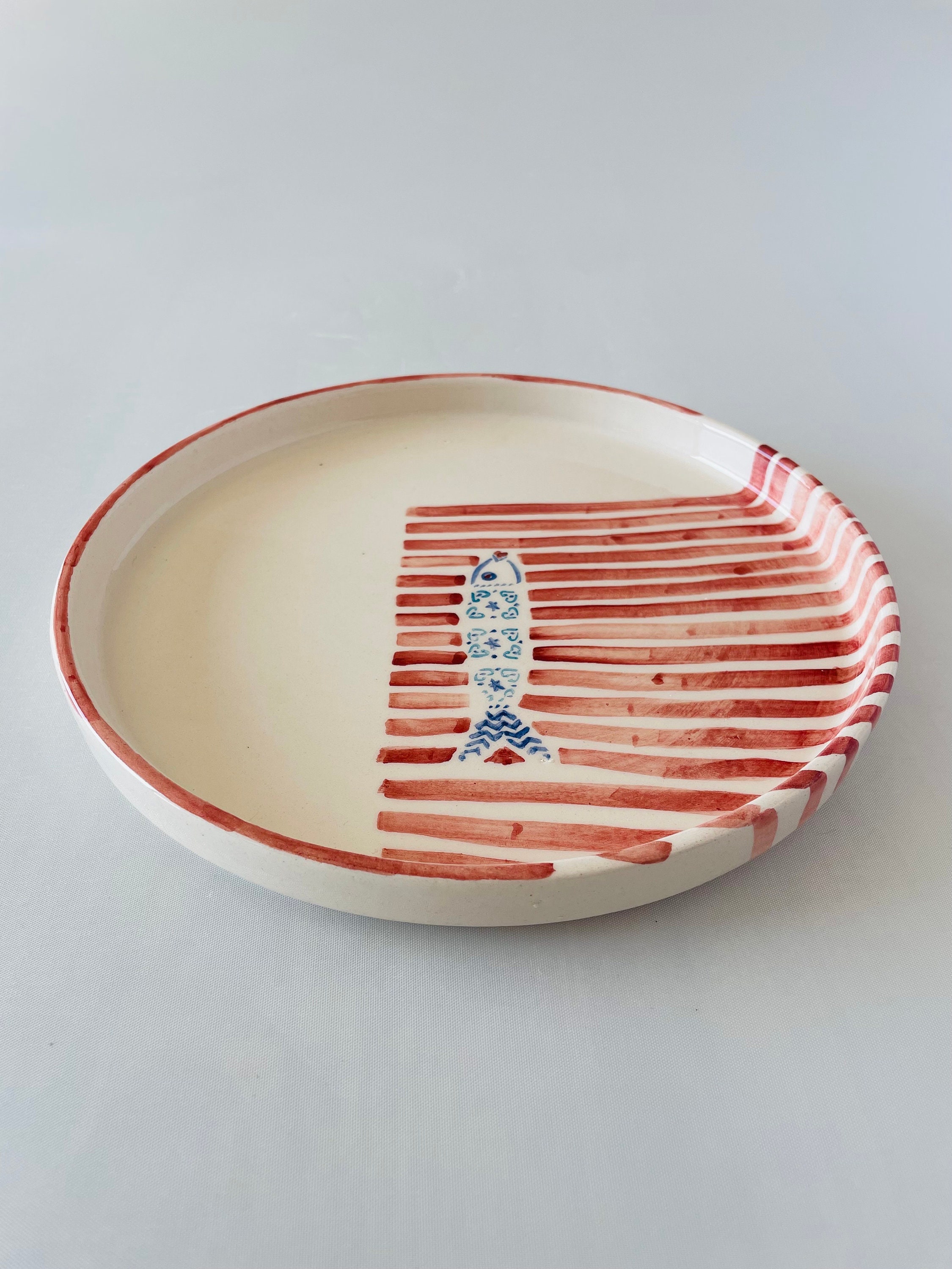 手作りの陶器製魚皿 - Etsy 日本