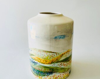 自然を描いた100％手作りの陶器の花瓶 - Etsy 日本