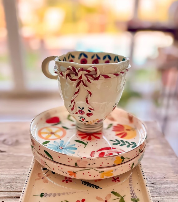 Handgefertigte Keramik Schleife Tasse