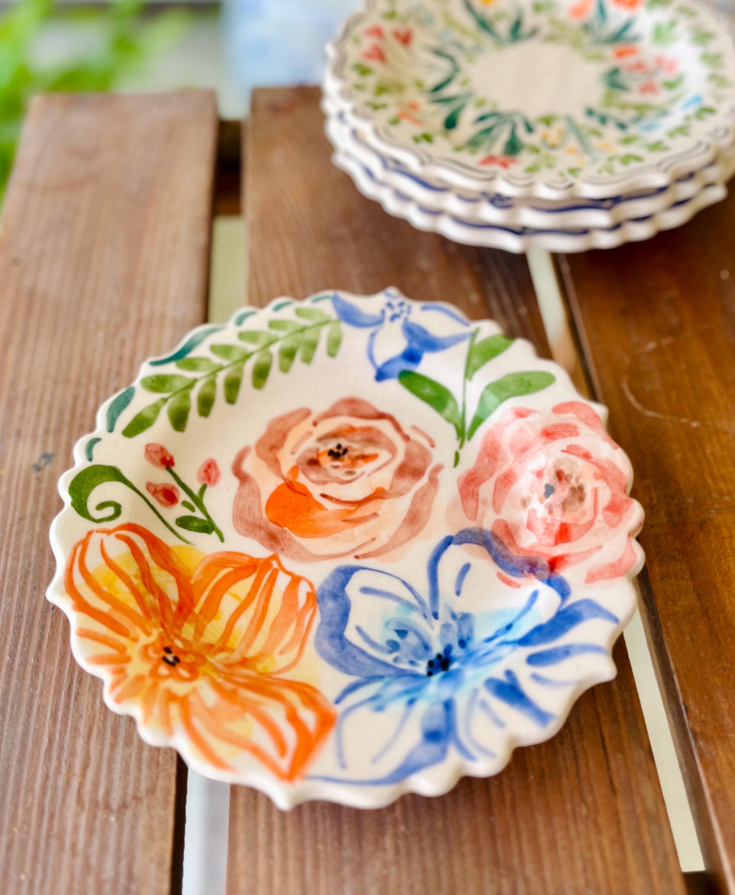 花模様陶器皿 花模様の手作り陶器皿 - Etsy 日本