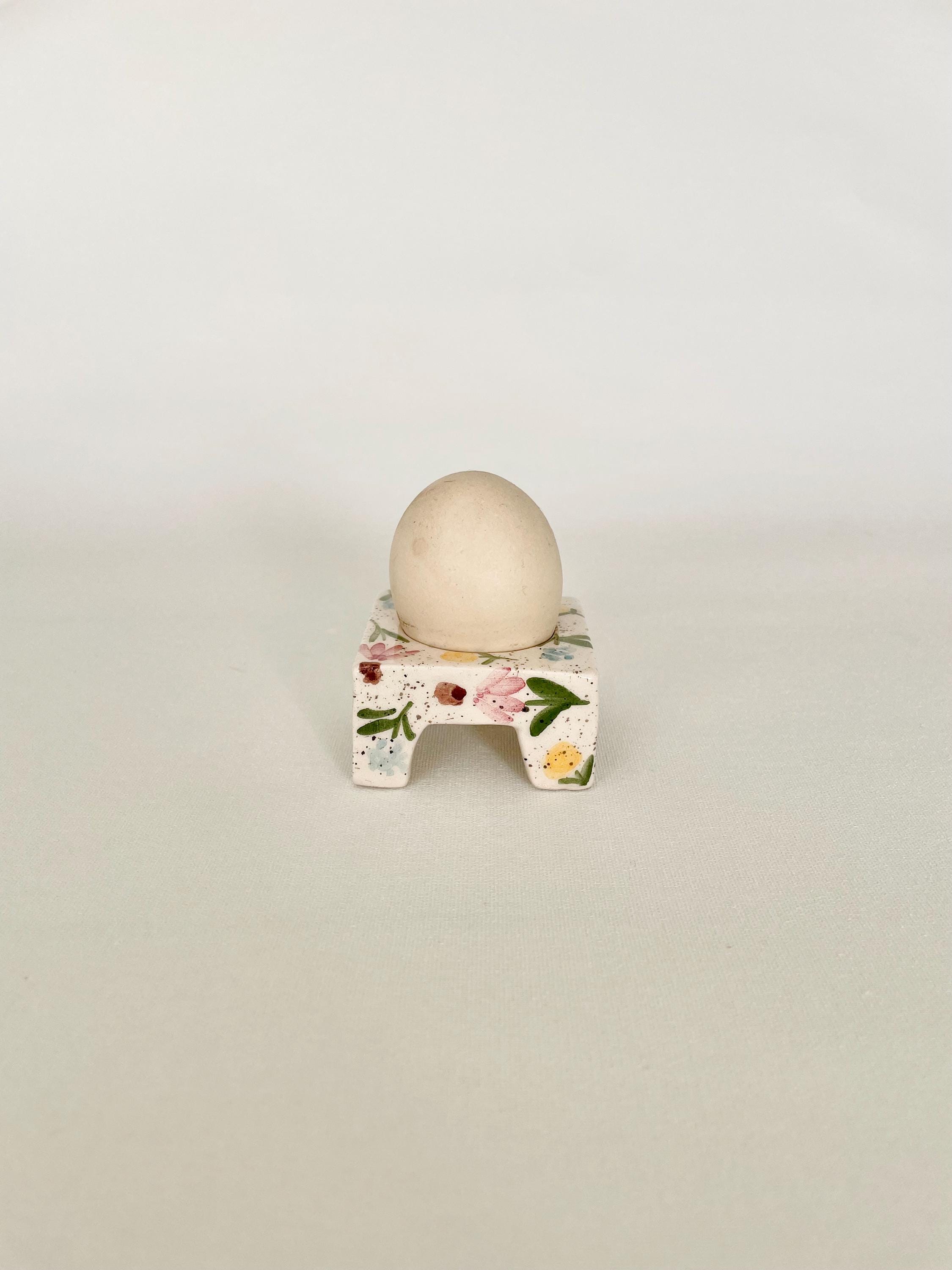 手作りの陶器製花柄エッグホルダー - Etsy 日本