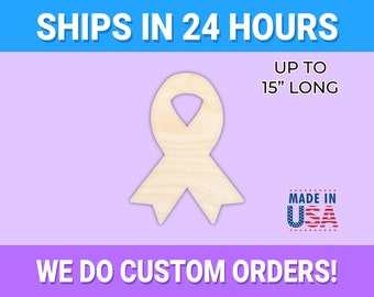Puede incluir: Un recorte de madera de una cinta, de 38 cm de largo, con forma de cinta de concienciación. La cinta está hecha en los Estados Unidos y se envía en 24 horas. El texto "SHIPS IN 24 HOURS", "UP TO 15" LONG", y "MADE IN USA" es visible en la imagen. El fondo es de color morado claro.