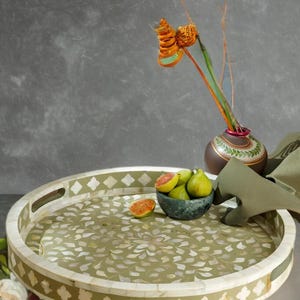 Handcrafted Moss Green Mother Of Pearl - Inlay Round Tray - Lacquer Serving Tray - Decorative Tray - Dining Table Floral Wooden Tray