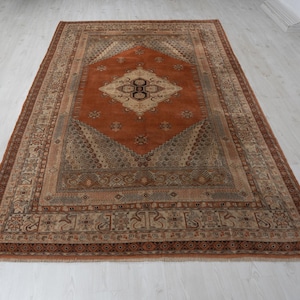 6x9 Vintage Rug, Red Vintage Rug, 6x9 Oushak Rug, Large Rug, Living Room Rug, Dining Room Rug, Antique Rug, 6x9 Rug, Neutral Rug, Red Rug